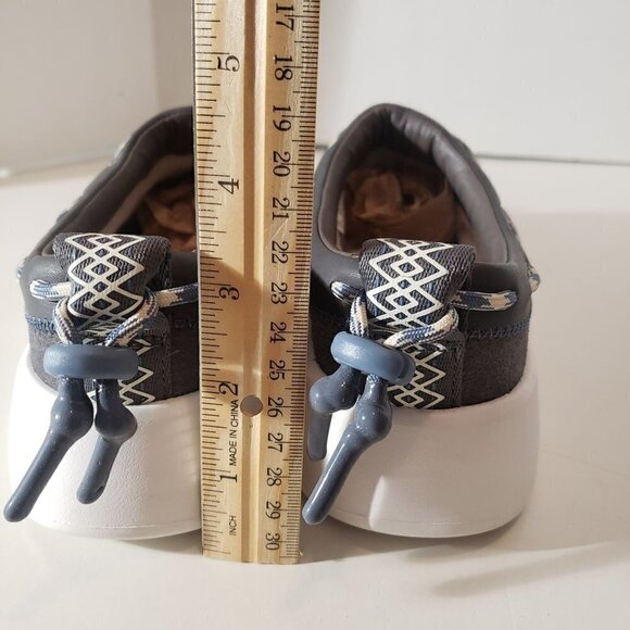 UGG Classic Boom Slip On Charcoal Sneaker size 6 NWOB - Picture 9 of 11